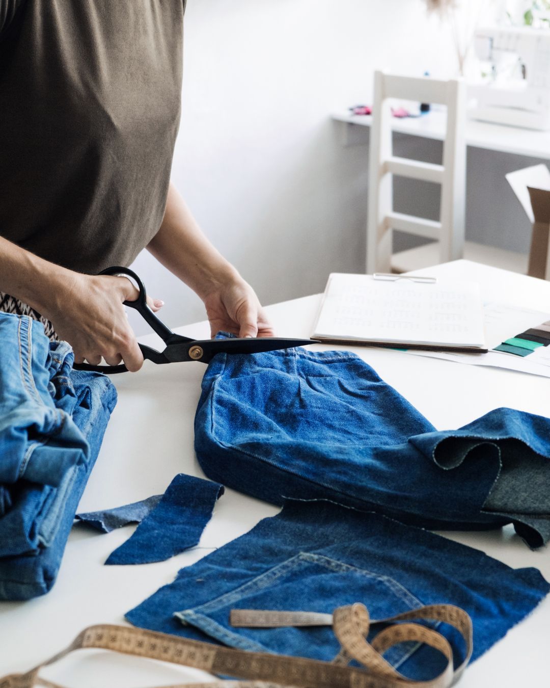 Come scegliere una borsa in jeans riciclato e riconoscere la qualità artigianale